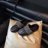 Sapatilhas Femininas Francesas 2026 Estilo Retrô Bico Redondo Sapatos Casuais Loafers Planos Xadrez Slip-on Sapatos Femininos Brancos Modernos