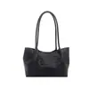Bolsa Tote Grande Tejida de Alta Gama con Colgante de Corazón Piel Suave Bolso Grande de Hombro Individual Bolso de Mano Simple para Trabajadores de Oficina