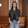 Jaqueta de Couro Curta com Gola Alta Moda Retrô para Mulheres 2026 Nova Coleção Primavera e Outono Petite Versátil Jaqueta Slimming Top