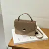Bolso de mano de mujer elegante y moderno, colección 2026, versátil para el trabajo, bolso de hombro ligero y chic, bolso cruzado
