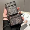 Funda Redonda Gris Plateado con Patrón de Cocodrilo Láser para Auriculares Apple 4/5 Nueva 3ª Generación, Adecuada para Funda de Auriculares AirPods Pro 2 para Mujeres