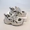 Tenis para niños zapatos de niño 2025 primavera nuevo estilo niños medianos y grandes zapatos casuales de malla zapatos para correr zapatos de papá de niña