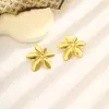 Pendientes Retro de Rayas Verticales Estilo Europeo y Americano Estilo Lujo Ligero Acero Inoxidable Corazón Hueco Pendientes de Mariposa Pendientes de Nicho para Mujer