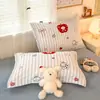 Un par de fundas de almohada de terciopelo de leche engrosadas para otoño e invierno, adecuadas para uso doméstico; fundas de almohada de forro polar de coral, almohadillas para adultos y fundas de almohada (se vende individualmente)