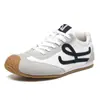 Nuevos Zapatos de Otoño para Mujer Aumentadores de Altura Casuales Zapatos de Plataforma Moda Casual Versátiles Zapatos Forrest Gump Suela Gruesa Amarilla Zapatos de Entrenamiento Alemanes