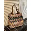 Bolsa de Tote Estilo Étnico con Patrón Geométrico Colorido 2026 Nueva Versión Coreana Bolso de Hombro Versátil Bolso de Mano para el Viaje Diario