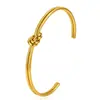 Pulseira Minimalista de Linha com Toque de Luxo Leve e High-End, Joias de Aço Inoxidável para Mulheres, Acessórios Transfronteiriços com Design Único