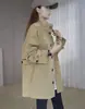 Gabardina versátil de estilo británico con cuello mao de estilo coreano para mujer, nueva colección otoño 2026, talla petite, top holgado de alta gama