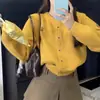 Cardigan de Punto Versátil Estilo Coreano Otoño e Invierno Nuevo Decoración Dulce de Corazón de Fresa Cuello Redondo Estilo Suave Suéter Reductor de Edad para Mujer