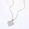 Collar de Acero de Titanio Personalizado Más Vendido Acero Inoxidable Espejo Corazón de Melocotón Marca Militar Pick Nicho Exquisito Colgante para Mujer Joyería