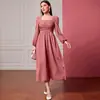 Vestido de Mujer de Color Sólido Elegante Negro Holgado de Manga Larga Cuadrado Nuevo Otoño 2026 Transfronterizo