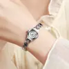 Reloj de Pulsera para Mujer con Mini Esfera, Creativo Reloj Pulsera de Moda Europeo y Americano, Nuevo Estilo Versátil Retro de Moda