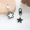 Llavero de Estrella Blanco y Negro Colgante Lindo Vintage Novia Dulce Fresco Estilo Ins Accesorios para Bolsos Joker Accesorios Colgantes para Auriculares