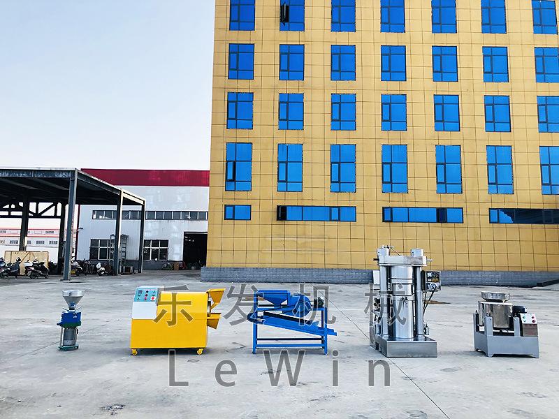 40斤液压成产线 拷贝