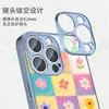 Estilo Popular de Celebridad de Internet Venta Caliente Dulce Patchwork Cuadros Flores Pequeñas Funda para Teléfono Superficie Brillante Vidrio Funda para iPhone18promax