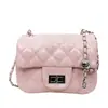 Bolsa Quadrada Pequena Acolchoada Estilo Chanel Tendência deste Ano para Mulheres, Bolsa Transversal de Corrente de Ombro Francesa de Nicho de Luxo para o Verão