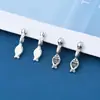 Plata Esterlina S925 Retro Pequeño Colgante de Pez Cuenta Koi Cruz Perforada Accesorios DIY Pulsera de Cristal Material Plata
