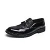 Zapatos de hombre transfronterizos, tallas grandes, colección otoño/invierno, zapatos de cuero para hombre con punta brillante, zapatos casuales de estilo británico para hombre, zapatos de cuero estilo barbero para hombre
