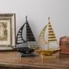 Arte de Hierro Creativo Vela Única Velero de Navegación Fluida Adorno Decoración de Escritorio de Sala de Estar Oficina Regalo de Inauguración de Casa Artesanía