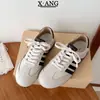 Zapatillas de entrenamiento alemanas retro con cordones de cuero genuino para mujer, nueva colección otoño 2026, zapatillas casual versátiles