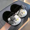 Almacén de Yiwu - Pantuflas de Algodón de Invierno para Niños Cálidas con Felpa Gruesa Suela Antideslizante Niños Niñas Lindas Hogar Padre-Hijo Bebé
