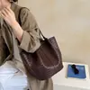 Bolsa Grande de Palha Vintage Feminina 2026 Nova Moda Outono Versátil Bolsa de Ombro Único Estilo Coreano Bolsa Tote para o Dia a Dia