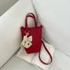 Bolso de mujer grande, moderno y sencillo, modelo nuevo 2026, bolso de hombro para el trabajo con un toque de alta gama, bolso de mano, bolso tote, bolso tipo cubo