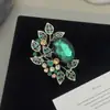 Broche Retro de Hojas de Olivo Europeo y Americano, Pin de Lujo de Alta Gama para Mujer, Accesorio Elegante y Sofisticado para Traje