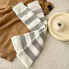 Calcetines altos de forro polar de coral para rodillas, venta al por mayor, transfronterizos, gruesos, cálidos para el frío, calcetines largos para dormir hasta la rodilla