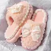 Chinelos de Algodão Femininos com Laço de Renda para Casa, Sapatos de Algodão Antiderrapantes para Casa para Casais, Sapatos de Maternidade Quentes com Plus Veludo