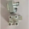 Acessórios para empilhadeira junta de quatro vias quadro de porta junta de tubo de óleo suporte de força pendurar garfo Liulong trabalhador Liugong aplicável