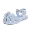 Sandálias de Faixa para Meninas Sapatos de Princesa Estilosos Verão 2025 Novos Sapatos de Cristal para Menininhas Sola Macia Sapatinhos de Bebê
