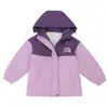 Jaqueta de Lã Outono e Inverno para Meninas 2025 Nova Estilosa Moda Infantil Casaco de Inverno Corta-vento Espesso para Bebês Meninas