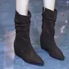 Botines coreanos para mujer que aumentan la altura, botas de corte ajustado, moda nueva otoño/invierno 2026, adornados con pedrería, elegantes, botas de punta hasta la mitad de la pantorrilla
