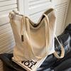 Bolso de Pana para Mujer, Gran Capacidad, Nuevo Estilo Otoño 2026, Bolso de Hombro Cruzado Versátil, Bolso Tote de Alta Gama para Viajes Diarios