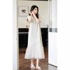 Estilo Novo de Verão, Popular Este Ano, Simples, Elegante e de Alta Qualidade, Vestido Branco Francês com Renda e Decote em V