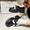 Versátiles Zapatos de Algodón Nueva Plataforma Cálidos Cómodos Moda Celebridad de Internet Otoño/Invierno Suela Gruesa 2026 Zapatos de Algodón para Mujer con Felpa
