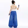 Conjunto de Moda para Actuación de Jazz para Niñas: Top Corto de Cuello Halter de Moda y Pantalones Largos Azules Rasgados Conjunto de Performance Jazz