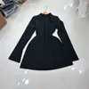 Nanyou Vestido de Alta Gama Europeo y Americano Falda Corta Cuello Alto Mangas Largas Falda Adelgazante de Cintura Vestido Falda Corta