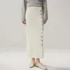 Nueva Colección Otoño/Invierno 2026: Elegante y Versátil Falda Midi de Cachemira con Aberturas Laterales, Múltiples Botones y Cintura Elástica