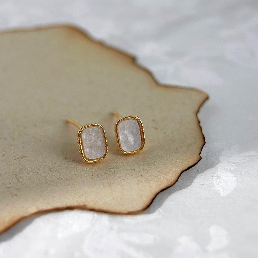 5_0001s_0013_组 14.jpg