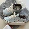 Zapatillas casuales cómodas populares para mujer, nuevas populares de otoño 2026, versátiles, de suela gruesa, que aumentan la altura, con cordones, ligeras
