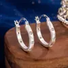 Pendientes con Estrella de Cuatro Puntas Cepillada, Pendientes Elegantes de Nicho, Pendientes de Alta Gama para Mujer, Pendientes Blancos, Pendientes