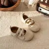 Primavera de 2026 Novos Sapatos de Princesa Infantis Sapatos de Couro para Meninas Mocassins Tira Elástica Estilo Ballet Sapatilhas Antiderrapantes