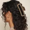 Pinza Popular Grande para el Cabello con Forma de Tiburón Transfronteriza para Peinados Recogidos, Semirecogidos y Estilos en la Parte Trasera de la Cabeza para Mujeres, con un Toque de Alta Gama