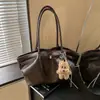 Bolso Retro de Gran Capacidad 2025 Invierno Nuevo Elegante Casual Nicho Plegado Bolso de Hombro Bolso de Mano