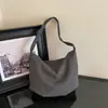 Bolso de Hombro para Mujer para la Escuela, Nuevo Otoño 2026 Moda Casual a Cuadros, Bolso Cruzado Tipo Dumpling de Gran Capacidad
