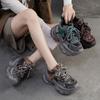 Jiezu 2025 Invierno Nuevos Zapatos de Padre Retro Estilo Británico Altura Aumentada Pedrería con Cordones Delanteros Elegantes Zapatos para Mujer