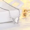 Colar Simples de Borboleta com Diamantes para Mulheres, Pingente de Borboleta Banhado a Prata, Corrente para Clavícula, Joia com Design de Nicho, Fornecimento Direto do Fabricante