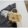 Bolso de Mano Versátil Retro de Verano 2025 Bolso de Silla de Montar de Moda para Mujer Nueva Moda Textura de Alta Calidad Bolso Bandolera Nicho